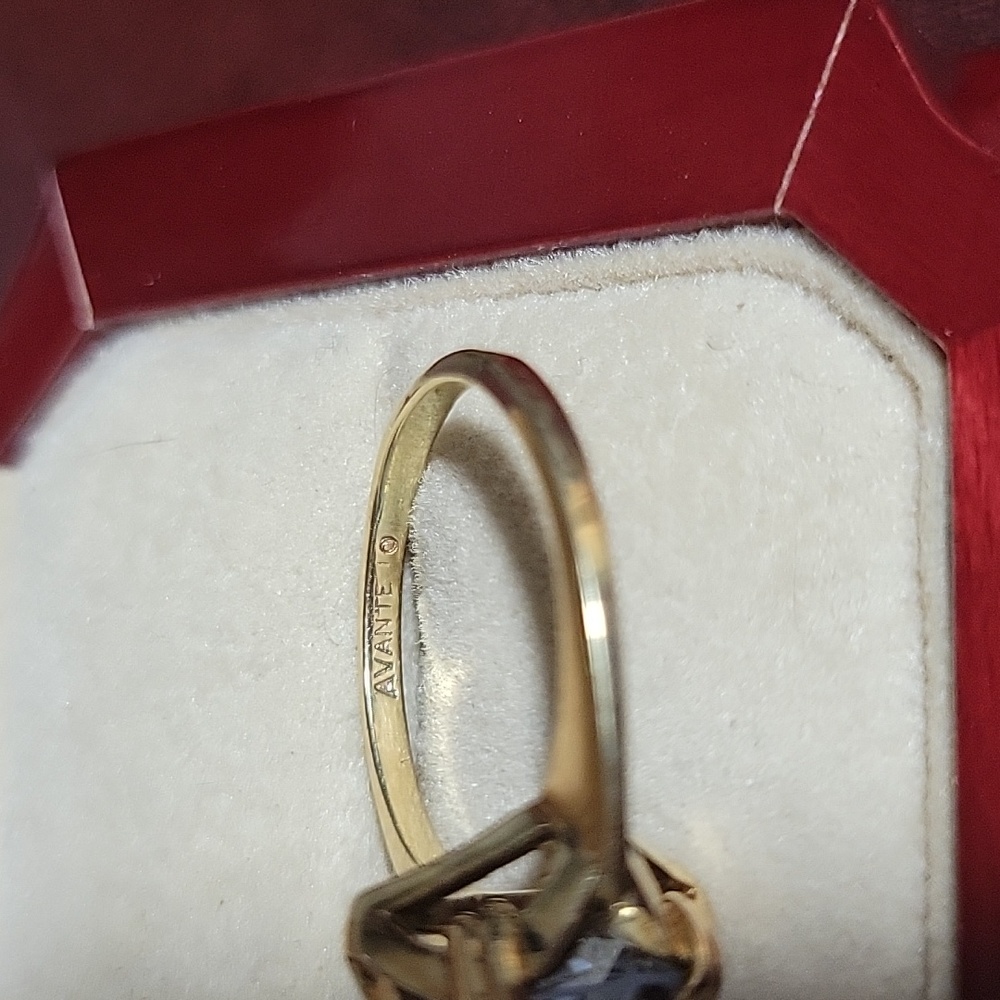 Gold and Blue Gemstone Women's Ring - Picture 4 of 5